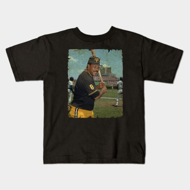 Willie Stargell - Pittsburgh Pirates, 1974 Kids T-Shirt by SOEKAMPTI